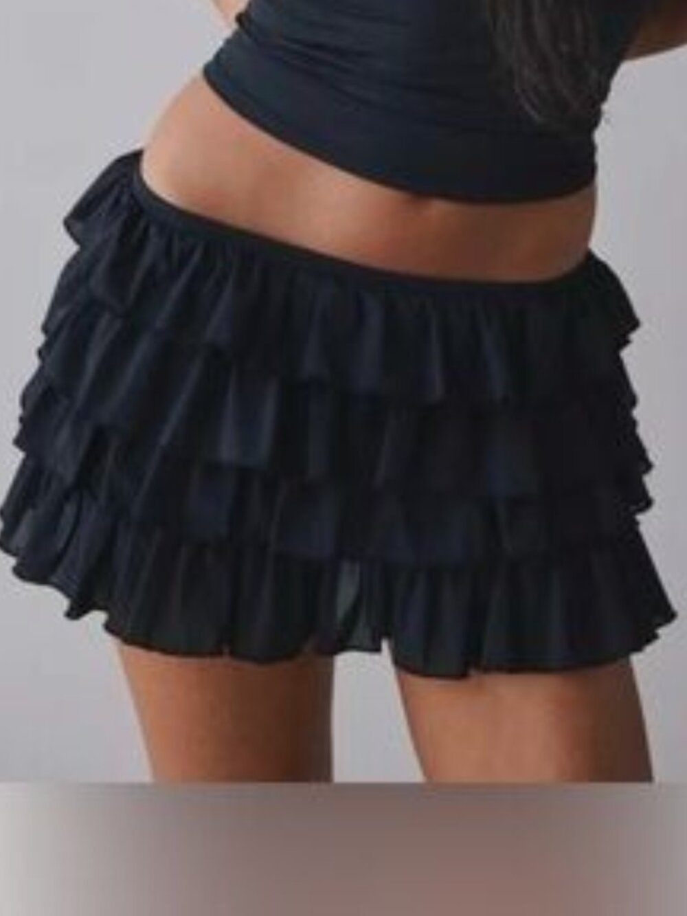 Black Ruffle Tiered Mini Skirt - Women sz XL